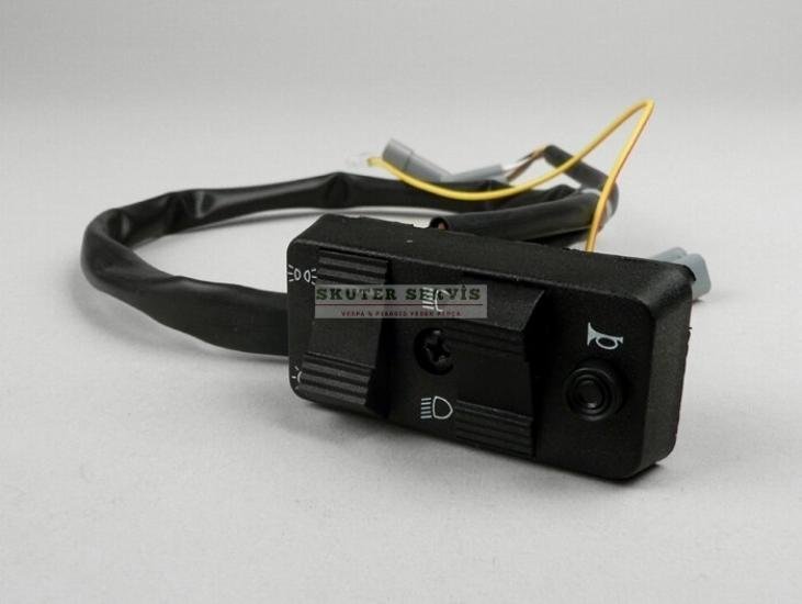 Parça: Vespa PX 200 Far Düğmesi Marşlı Model