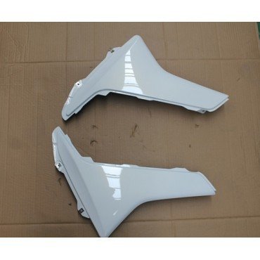 Arora Max-T  Sağ Ön Panel Alt Gri̇